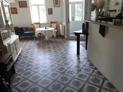Bild von Lindenhof ChezArtistes