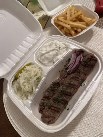 Bild von Romans Holzkohlegrill (ehem. Pizza & Co.)