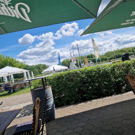 Bild von Kanal 33 Pension - Café - Biergarten