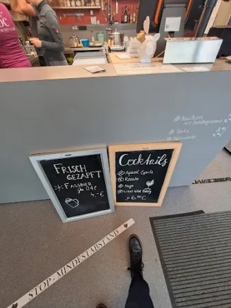 Bild von Blümchen Café
