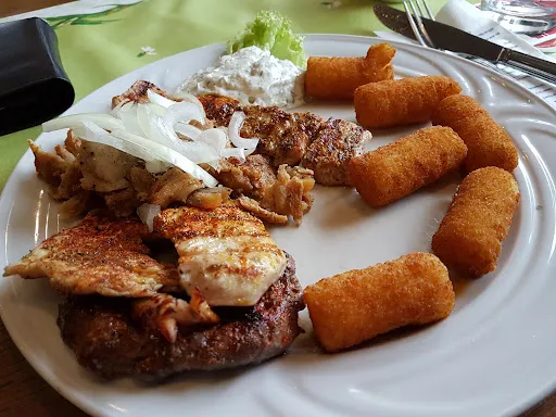 Bild von Restaurant Knossos an der Radrennbahn