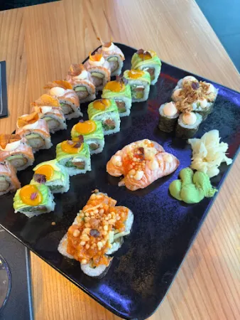 Bild von Schilling Roofbar (Nikkei Sushi & Modern Cocktails)