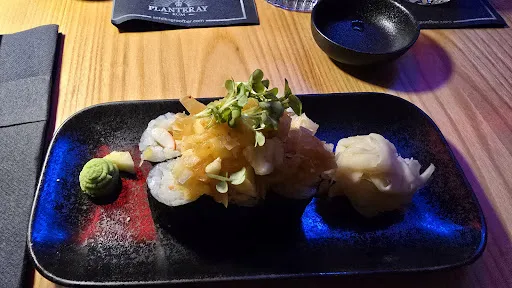 Bild von Schilling Roofbar (Nikkei Sushi & Modern Cocktails)