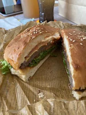 Monkeys Burger
