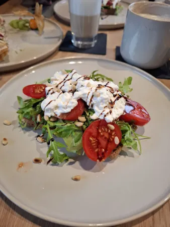 Bild von Blume Exclusiv Food and Friends