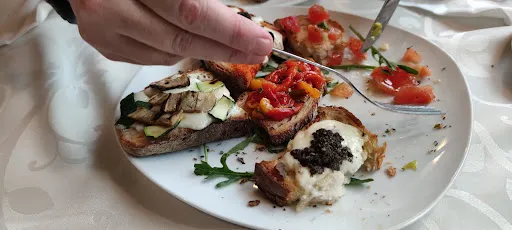 Bild von La Tavola Calda