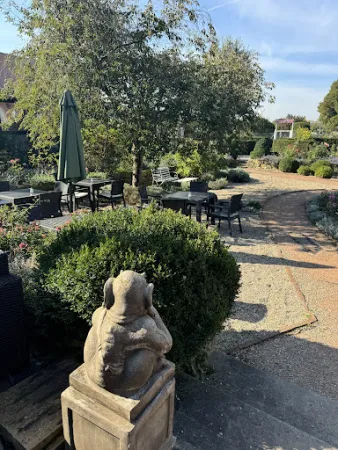 Bild von Café Edelweiss im Rosenrot