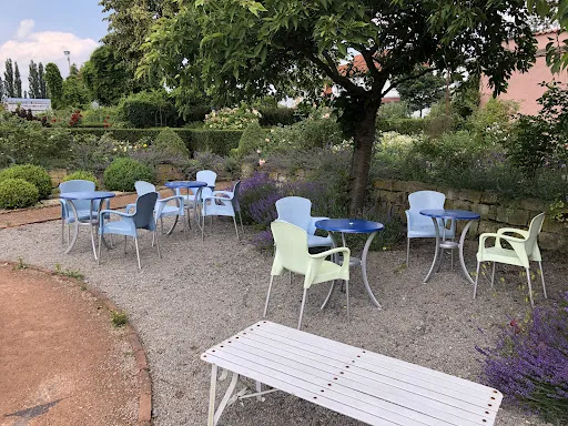 Bild von Café Edelweiss im Rosenrot