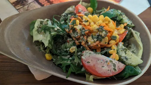 Simba-Bistro-Restaurant, Haile Regbe