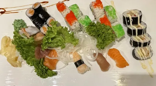 Bild von Sushi & China Restaurant Ye Shan Fang