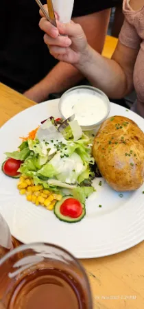 Bild von Uferstüble Biergarten