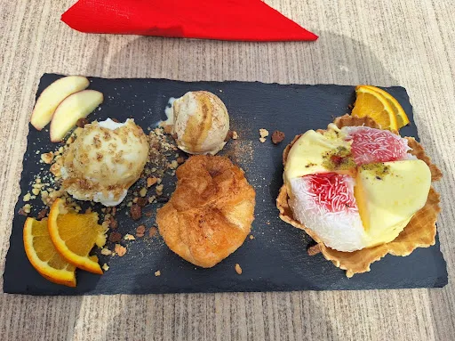 Bild von Caspian Restaurant