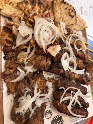 GS8 Greek Street Food