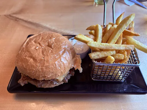 Bild von Pops Burger & Sportsbar
