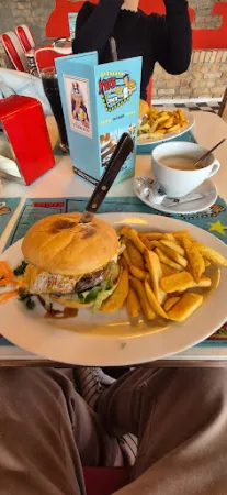 Bild von Yvis Diner