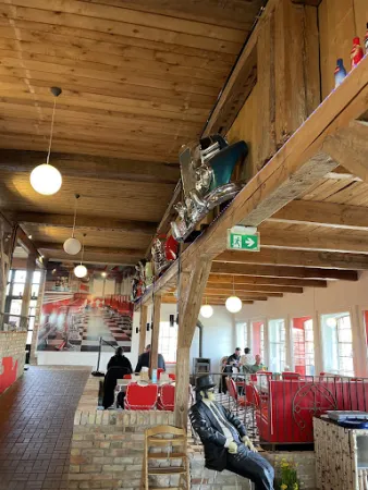 Bild von Yvis Diner