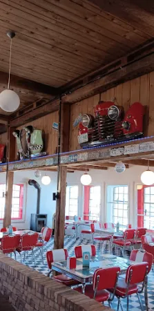 Bild von Yvis Diner