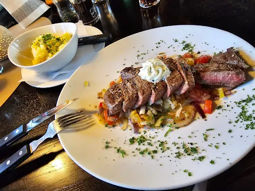 Bild von FARMER STEAKHOUSE