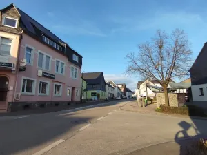 Lackys-Pizzeria zur Linde
