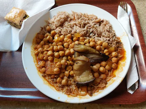 Bild von Restaurant Le Cedre du Liban mit Abholservice