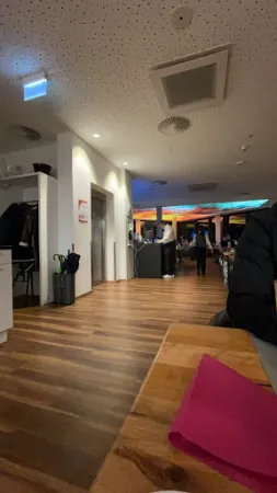 Bild von Sky Bar im EINSTEIN Hotel