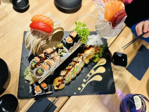 Bild von Ginza Dining - Sushi-Restaurant
