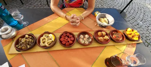 Bild von Hola y Olé