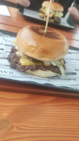 Bild von G.O.A.T. Burger & Bowls