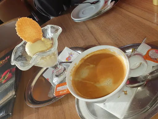 Bild von Café Gelato Pizza Pasta by Elvis