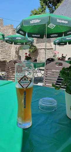 Burg-Schenke