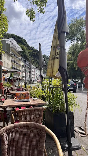 C'est La Vie Restaurant & Eiscafe