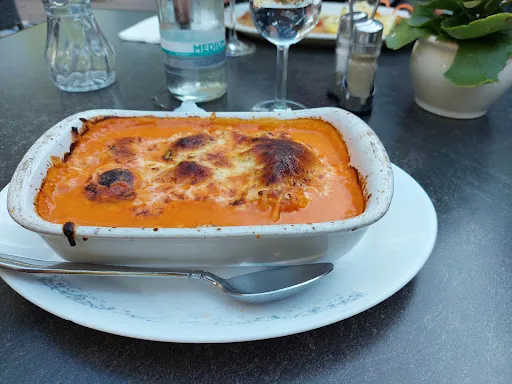 Bild von La Piazza Restaurante Pizzeria
