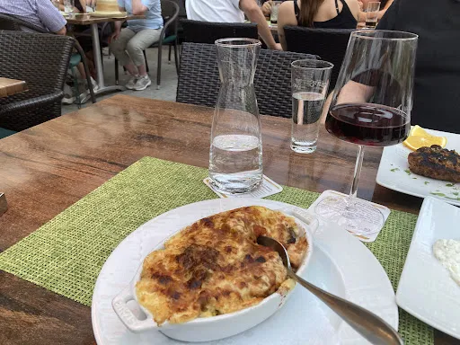 Bild von Taverna Vassili - Restaurant mit Saal und Terrasse - Ihr Grieche in Wiesbaden
