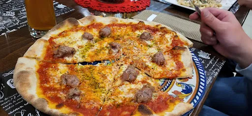 Lobue Feinkost & Vinothek