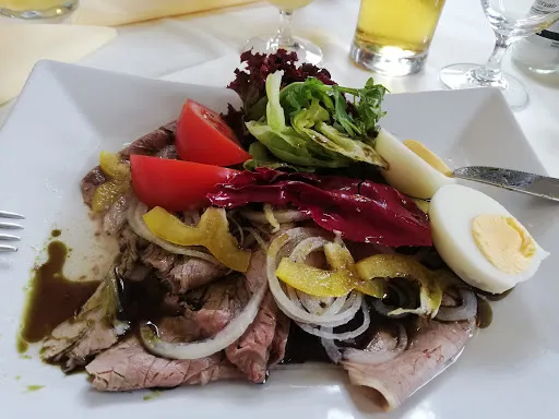 Bild von Wirt am Golfplatz
