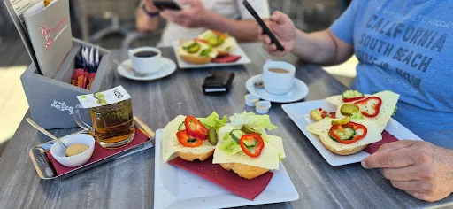 Bild von Café-Bäckerei- Eiscafé Doppelfeld Michael