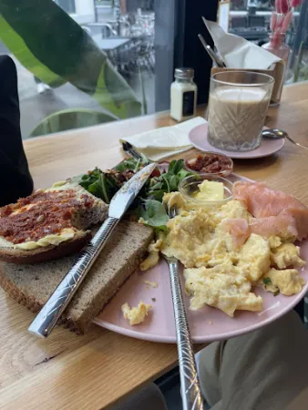 Bild von Leanis Cafe