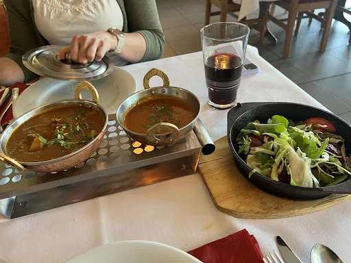 Bild von Red Chillies - Indisches Restaurant, Bar, Lounge. Inhaber S.Dhaliwal