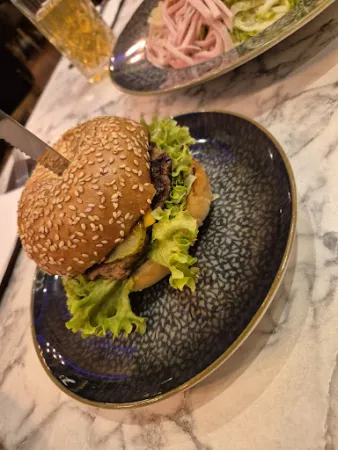 Bild von B12 Restaurant