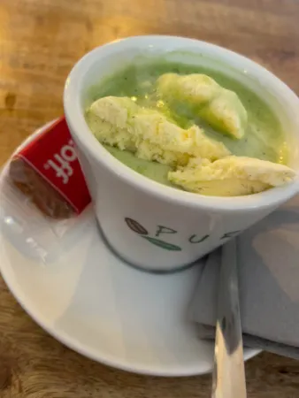 Bild von 9 TO 5 - Café & Brunch