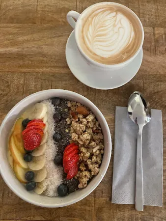 Bild von 9 TO 5 - Café & Brunch