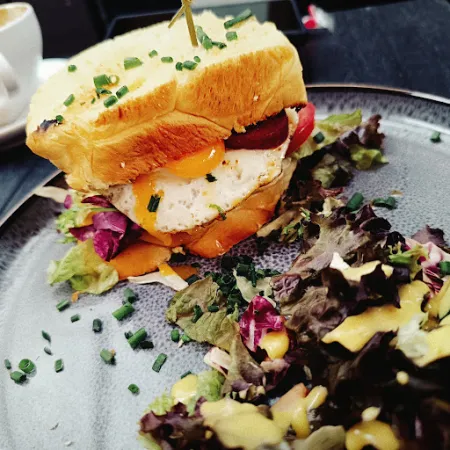 Bild von 9 TO 5 - Café & Brunch