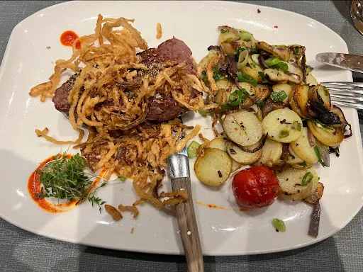Bild von Restaurant "Die Bühne" -backstage-