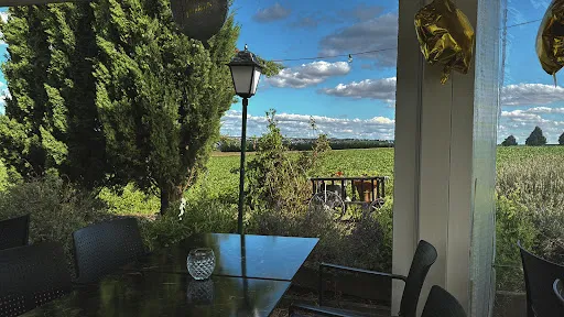 Bild von Taverna bei Saki - Essenheimer Reiterstube