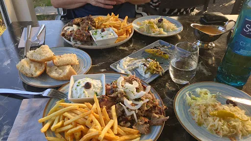 Bild von Taverna bei Saki - Essenheimer Reiterstube