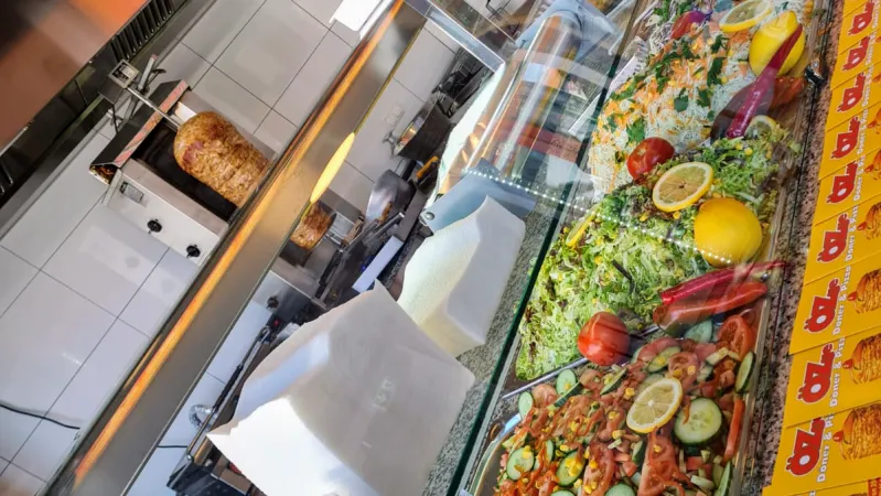 Bild von Özge Döner und Pizza