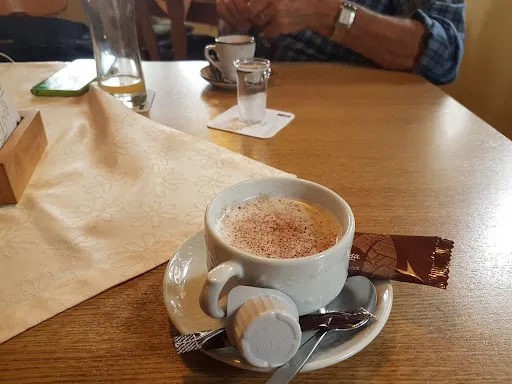 Bild von Restaurant Zum fröhlichen Hecht • das Ausflugslokal