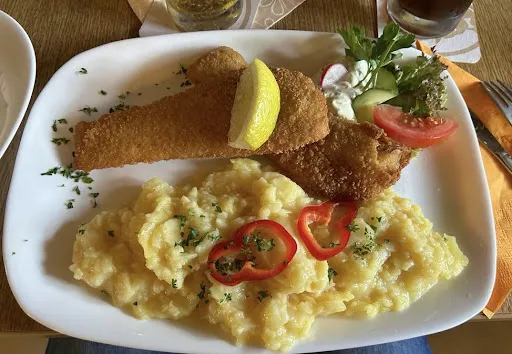 Bild von Restaurant Zum fröhlichen Hecht • das Ausflugslokal