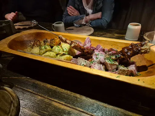 Bild von Eventgastronomie und Mittelalter-Restaurant "EXCALIBUR" - Ritteressen in Niedersachsen