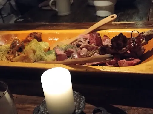 Bild von Eventgastronomie und Mittelalter-Restaurant "EXCALIBUR" - Ritteressen in Niedersachsen